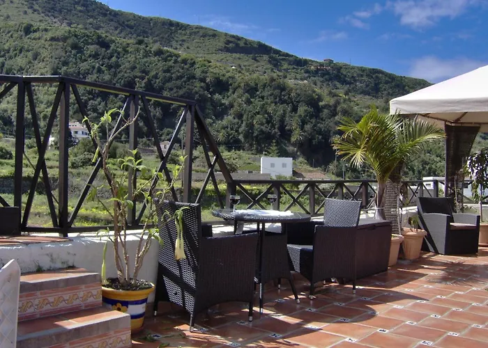 アパート Mit Kleiner Innenhof-terrasse Im Mediterranen Stil *