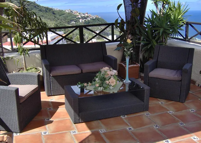 Mit Kleiner Innenhof-terrasse Im Mediterranen Stil Daire Icod De Los Vinos