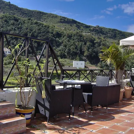 Lejlighed Mit Kleiner Innenhof-terrasse Im Mediterranen Stil *